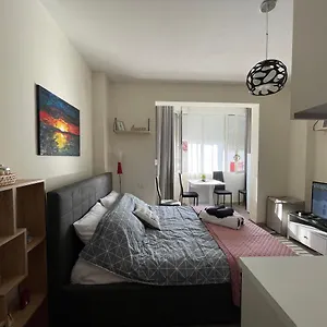  Apartamento Lovely One Bedroom In